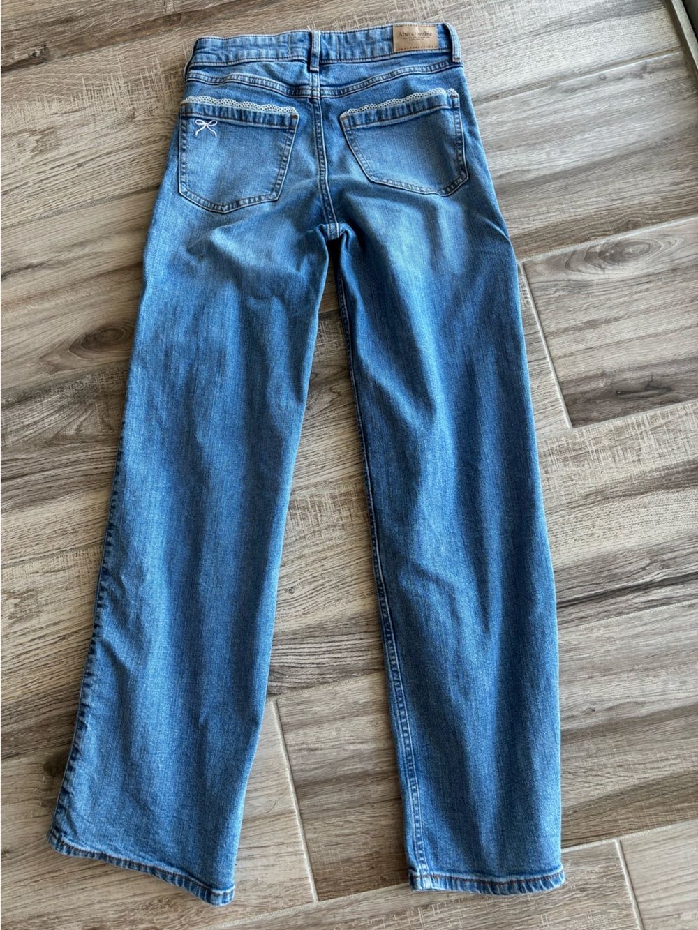 abercrombie kids medium blue high rise wide leg jeans - Picture 2 of 3